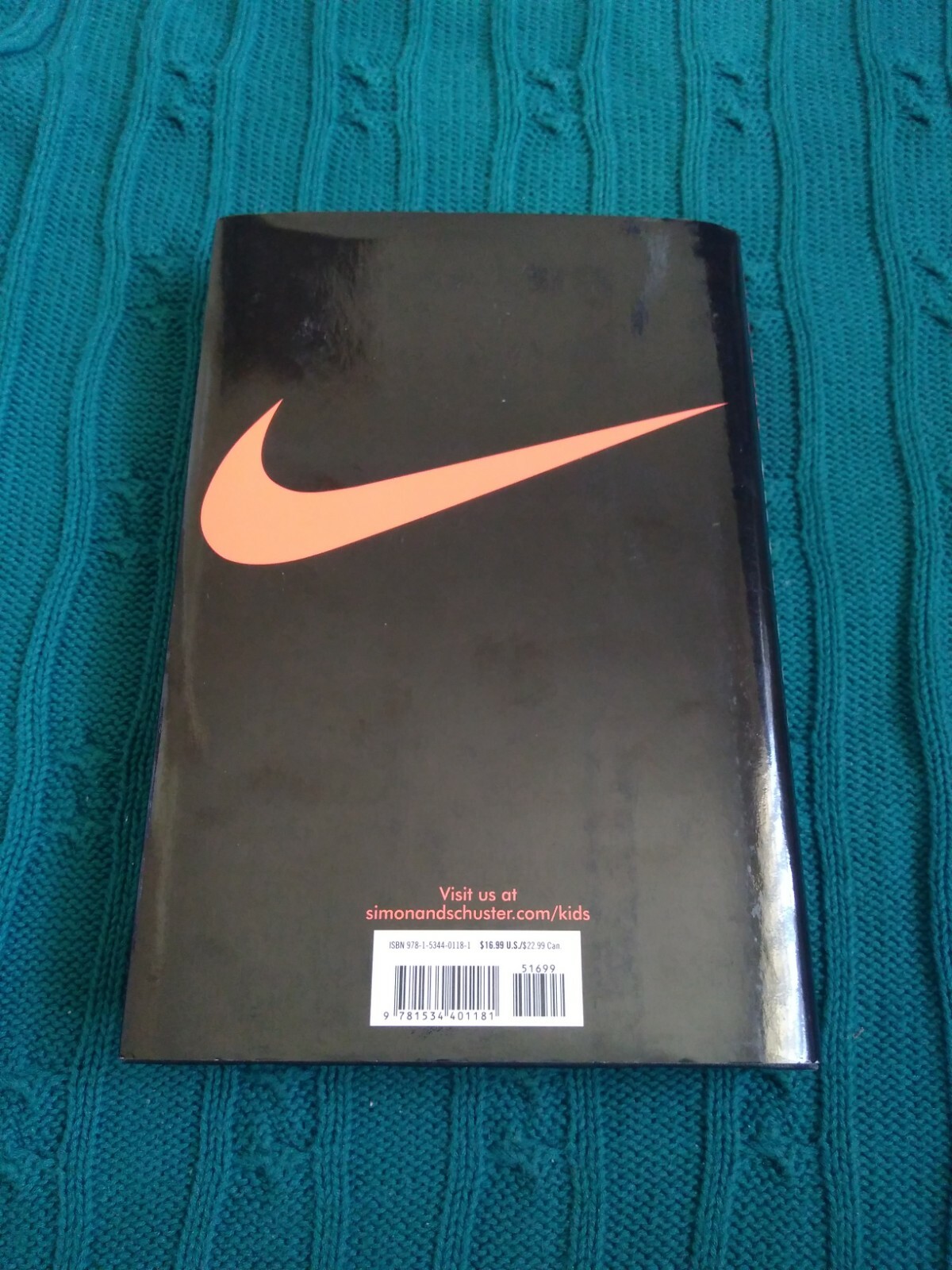 Shoe Dog Young Readers Edition by Phil Knight (Hardback, 2017) for