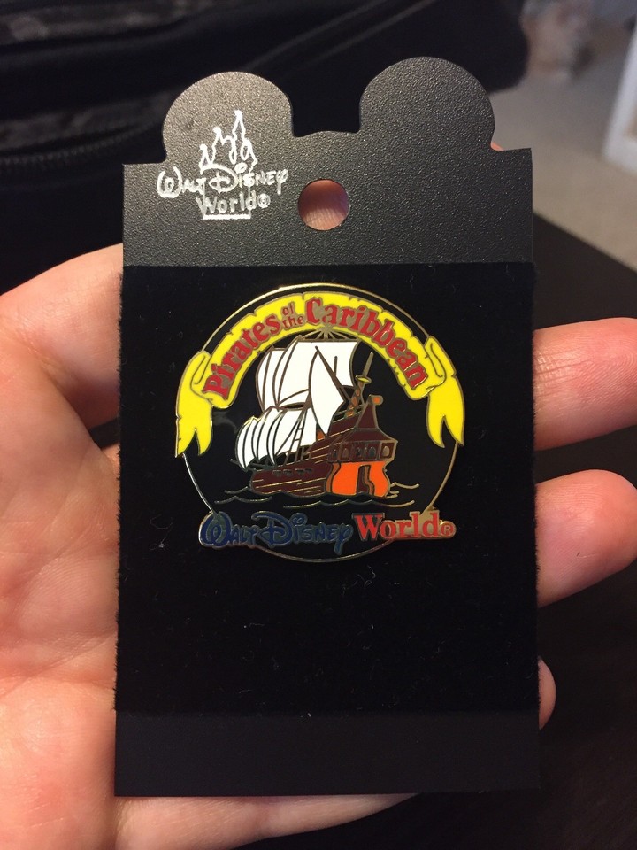 RETIRED 2002 WDW Pirates Of The Carribean Pin
