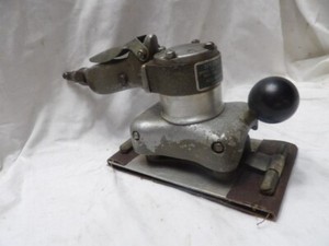 Speedee Air Tool Model 90 Sander 4" X 7"