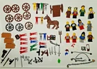 Lego CASTLE MINIFIGURE ACCESSORY LOT SWORD FLAGS PLUME HORSE CHAIN CROSSBOW KING