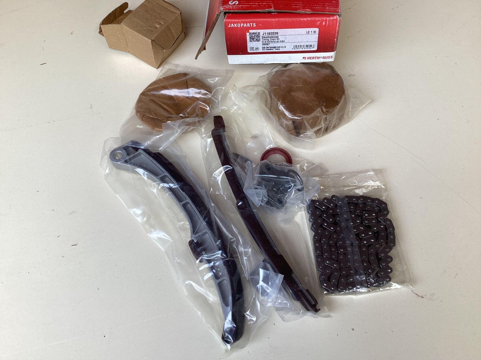 Kit de distribution par chaine HERTH BUSS J1192026 pour berline Toyota Yaris 86 cv