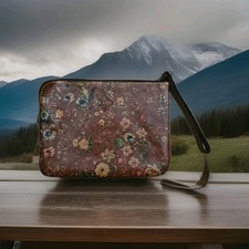 Wristlet Designer Gift Patricia Nash Cassini Leather Prairie Rose  Reg Card