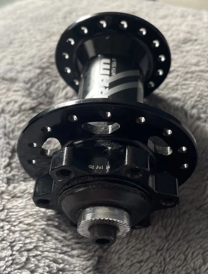 SRAM MTH 506 F Front Hub 32H 100x12mm 6 Bolt QR - Image 2 of 3