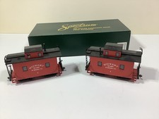 Bachmann Spectrum On30 Cabooses. Lighted Interiors. Midwest Quarry & Mining Co.