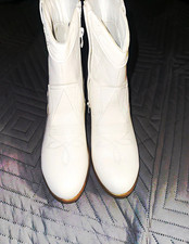 Girls White Western Ankle Bootie Zip Block Mid Heel Round Toe Size 9