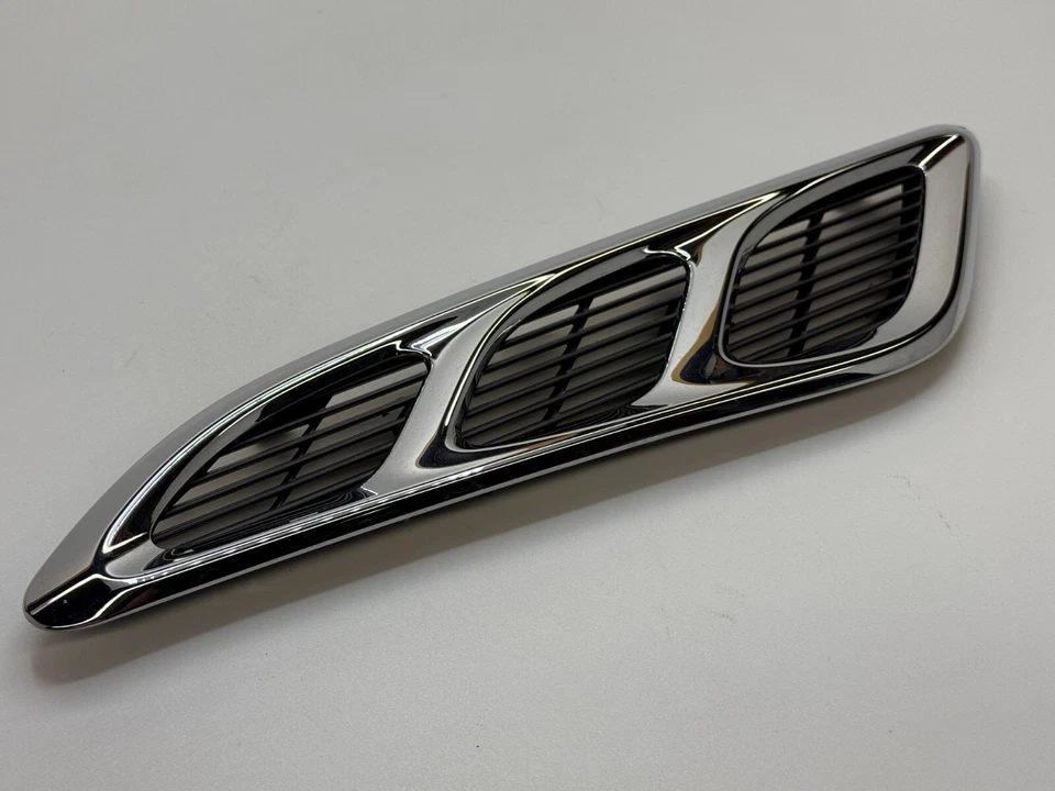 OEM 2011-2017 Infiniti QX56 delantero izquierdo guardabarros lado del conductor moldura de ventilación cromada Foto 3 de 4