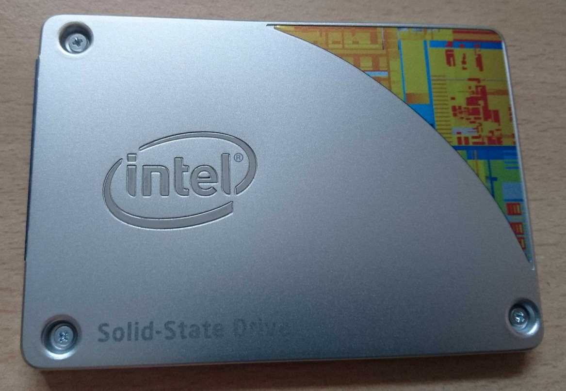Intel SSD 530 180GB SSDSC2BW180A4 中古