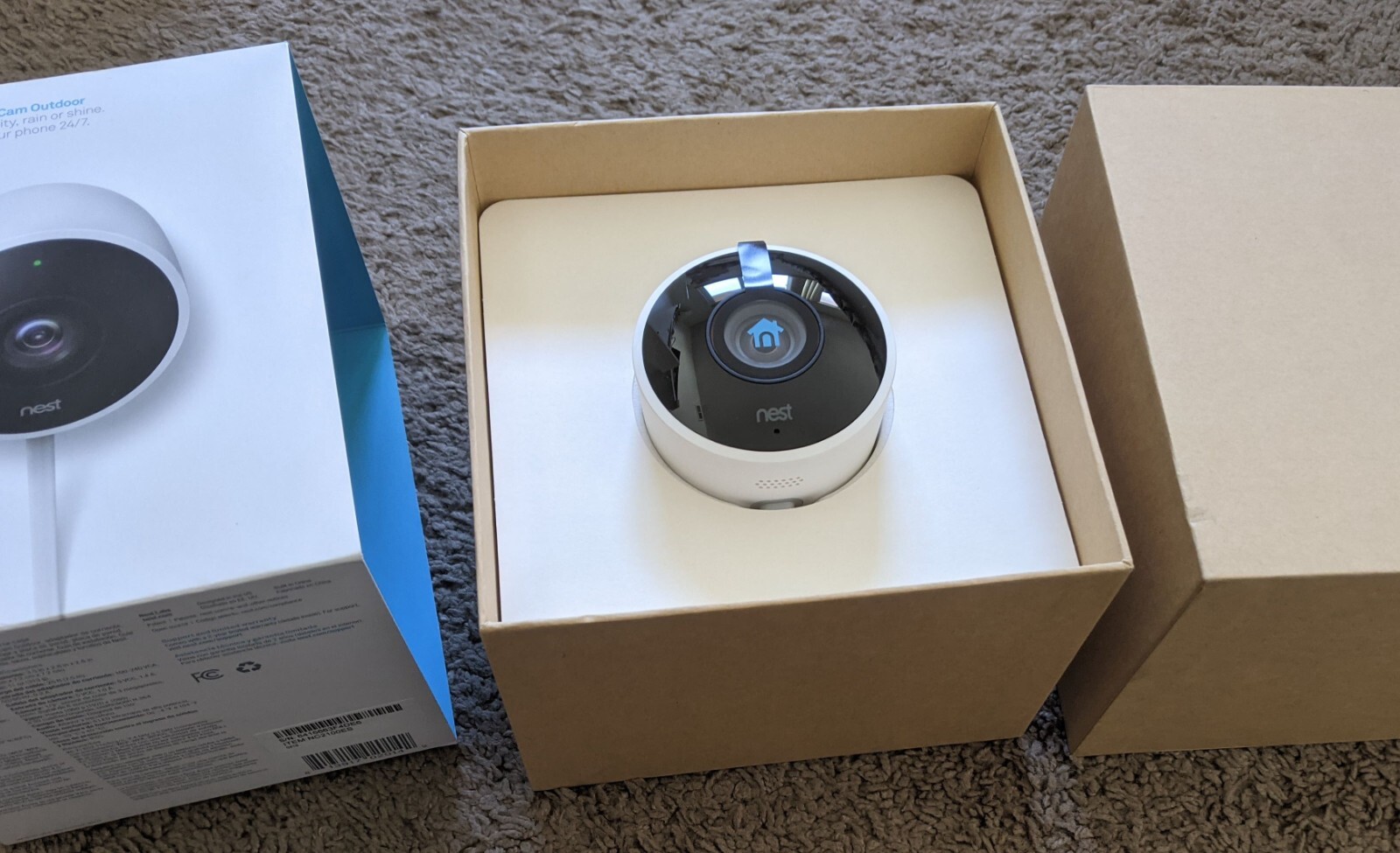 Google Nest Cam Outdoor Security Camera WiFi Wired 1080P Night Vision
