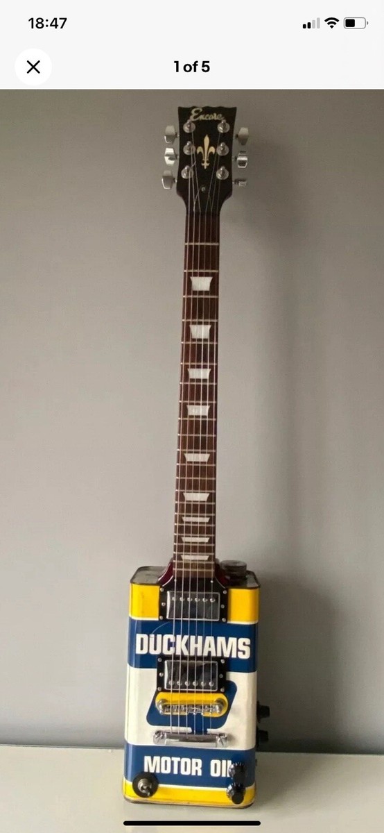 自作？OIL CAN GUITERエレキギターオイル缶 ハードケース付送料込です mqdefault.jpg