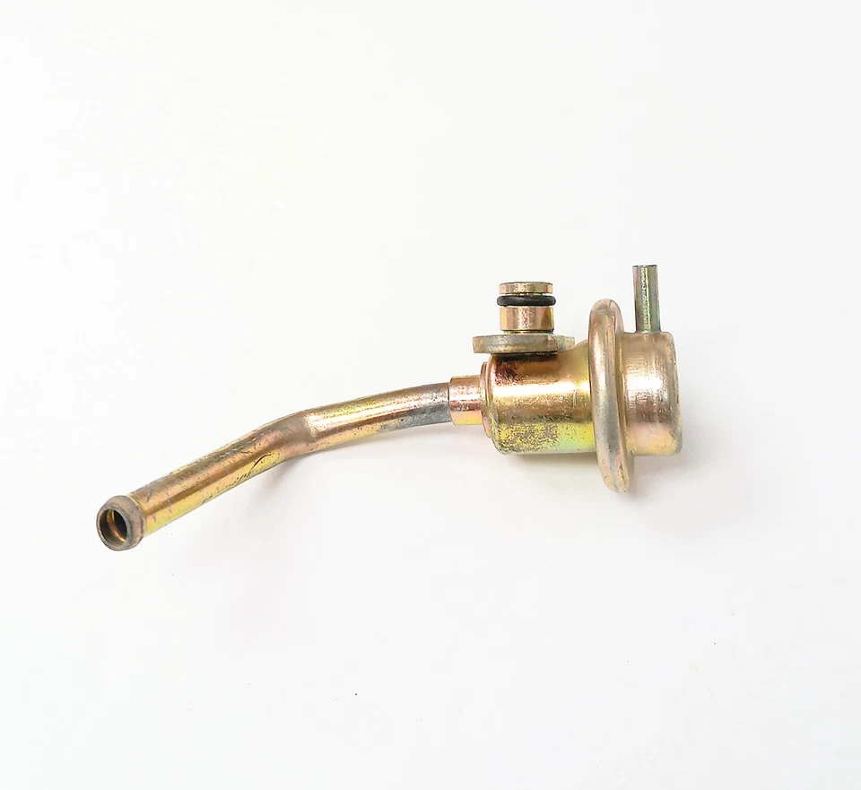 售后燃油压力调节器 PR46 适用于福特 Festiva 1990 - 1993 — 第 3/4 张图片