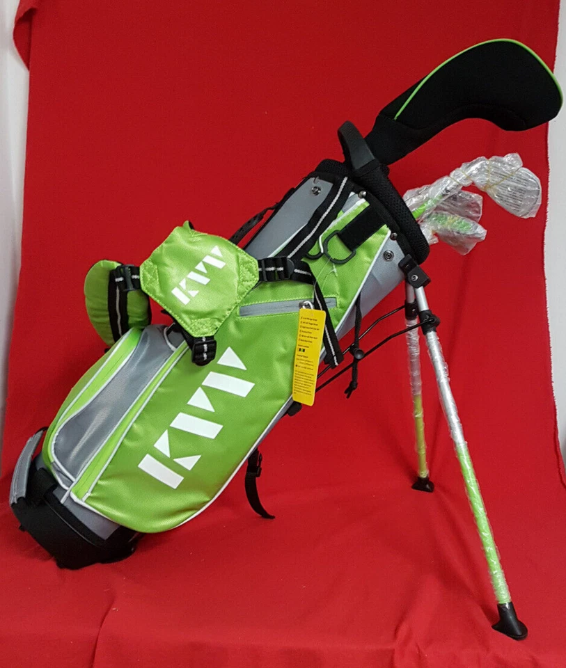 KVV Junior Golf Club Set. Stand Bag, Cover, Driver, 7 Iron, Wedge & Putter. - Image 2 of 4