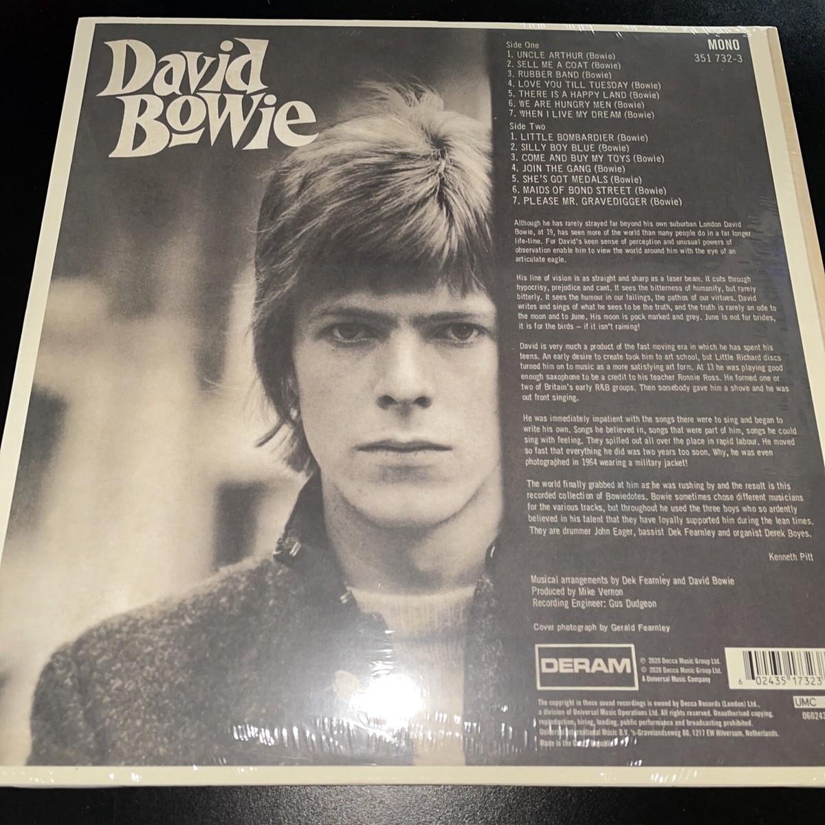 DAVID BOWIE e-MOOK PHOTO & INTERVIEW 未開封 DAVID BOWIE e-MOOK PHOTO & INTERVIEW 未開封 David Bowie