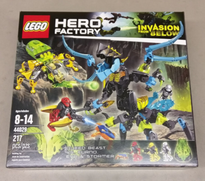 LEGO Hero Factory 44029 Queen Beast vs. Furno Evo & Stomer NEW