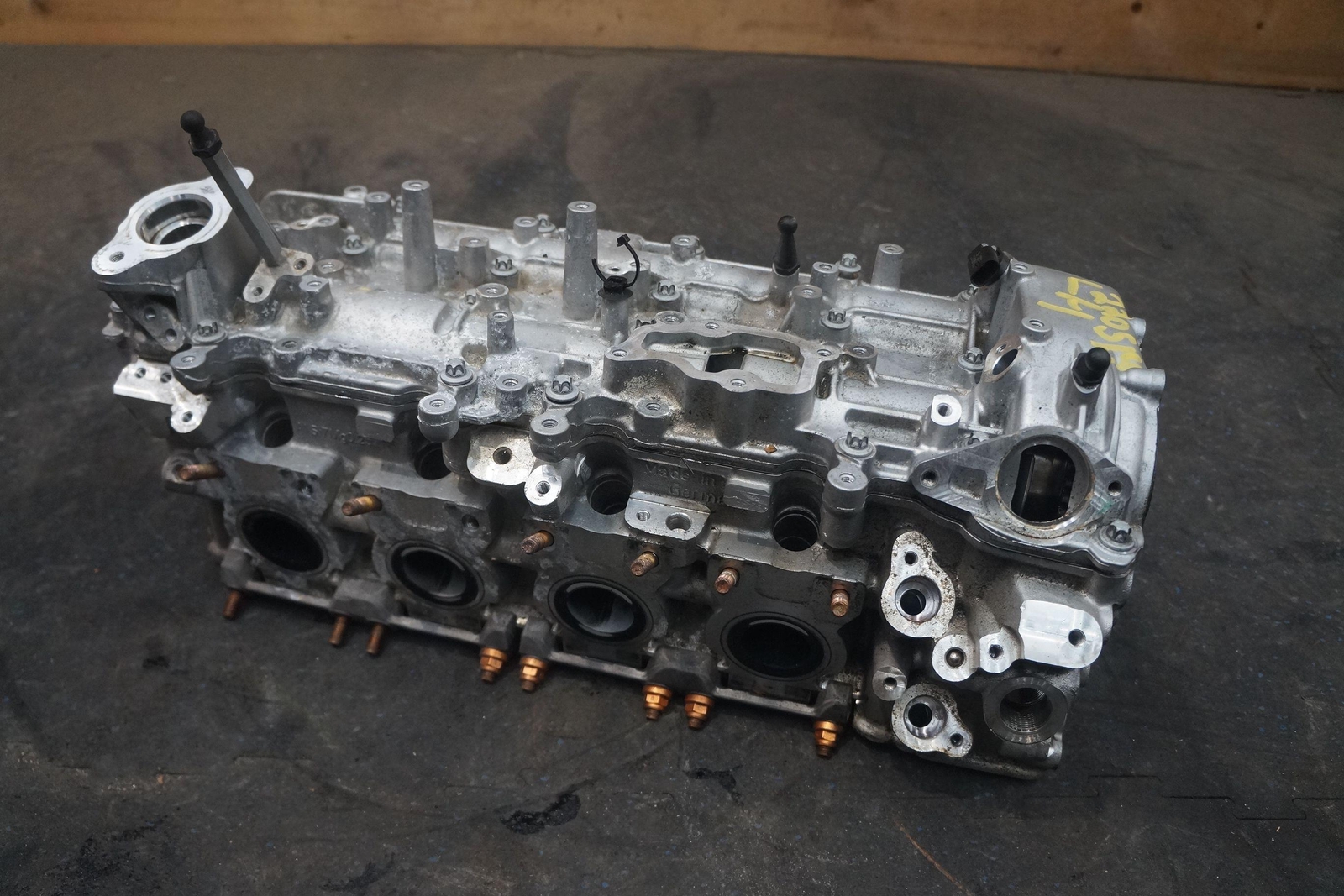 Left Engine Cylinder Head 4.0L V8 M177 Aston Martin Vantage AM6 2019 *Note*