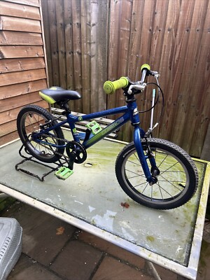 Carrera Cosmos 16 Childs Bike Light Weight Frame Ref 3863i UK