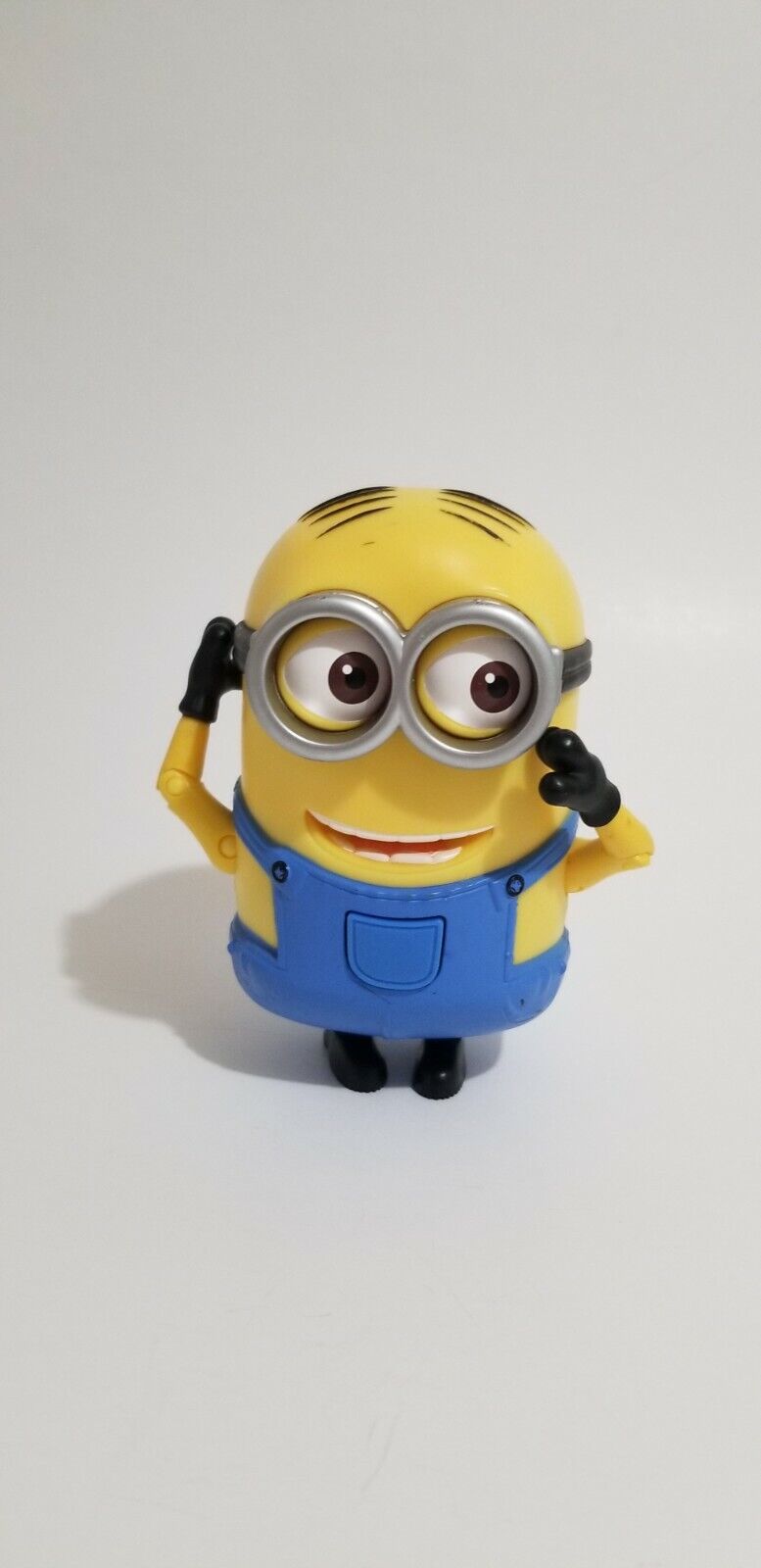 MINION DAVE DESPICABLE ME 5 INCH ARTICULATING ARMS, MOVALBLE EYES ...