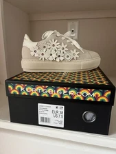 Kurt Geiger London Women's Laney Flower Suede Sneakers Size 38, 7.5 (US)