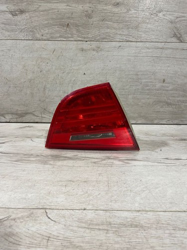 BMW 3 E90 E91 2008 Rückleuchte Heckleuchte innen 7154155 KAN5392