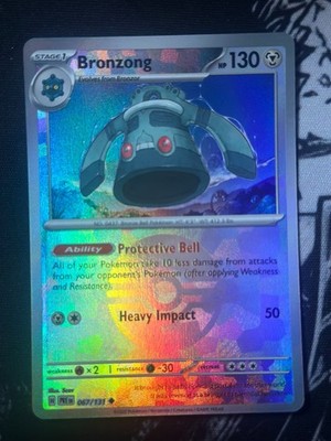 Bronzong (Poke Ball Pattern) 067/131 Sv: Prismatic Evolutions Holo