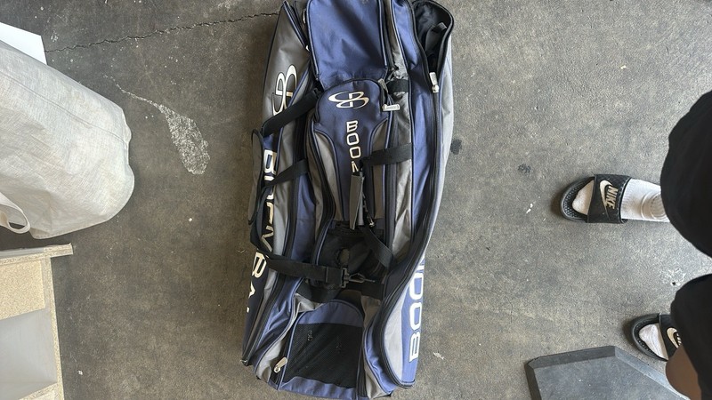 Booom Model Booom Polyester Golf Travel Bag Blue Gray Black Zip Closure