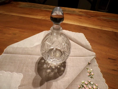 Petit flacon en cristal - Photo 1/4