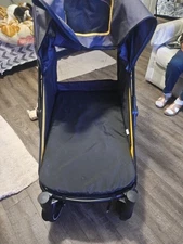 4-Wheel Dog Stroller for Large Dogs Waterproof Oxford Cloth, Detachable Folding