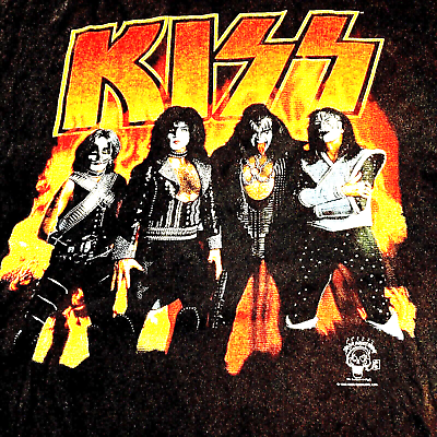 Rare KISS ALIVE Worldwide Tour Concert T-Shirt 1996 Tour Rare KISS ALIVE Worldwide Tour Concert T-Shirt 1996 Tour