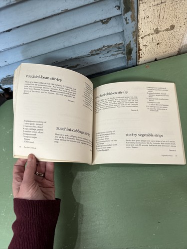 Garden Way's Zucchini Cookbook and Other Squash by Ralston & Jordan - Picture 4 of 5
