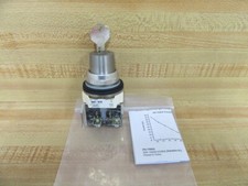 Allen Bradley 800T-H48D1 Selector Switch 800TH48D1
