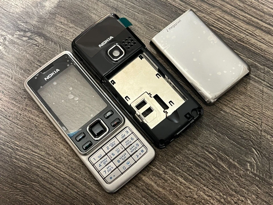 Nokia 6300 classic Full Housing Cover Silver With Buttons - Image 2 of 4