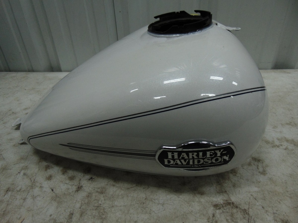 Genuine Harley White Hot Pearl W/ Blue & Silver Pinstripe P/N