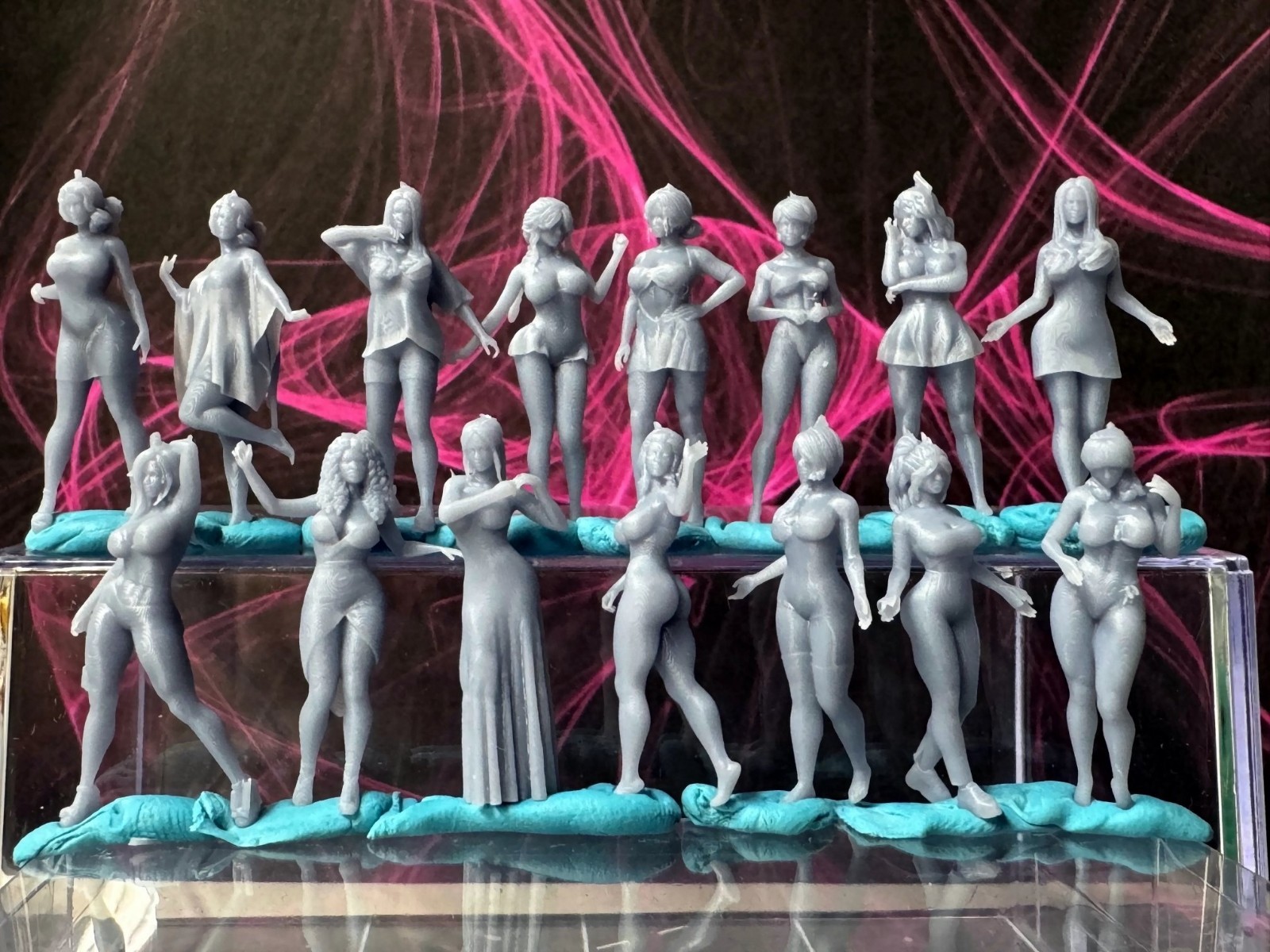 1:64 Figures  - For Dioramas Miniature Figures 164 Fig Lot 714 DoubleGDiecast