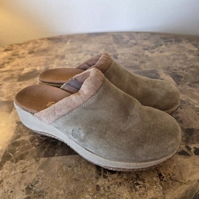 Acorn Vista Wedge Mule Clogs sz 6 green suede casual comfort granola minimalist