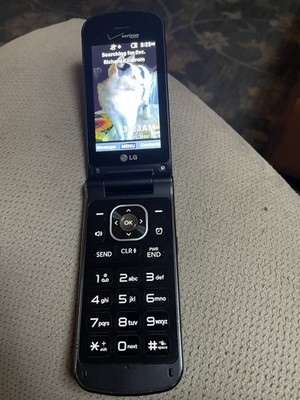 LG Exalt VN360 3.0  Flip Clamshell **no cell service**