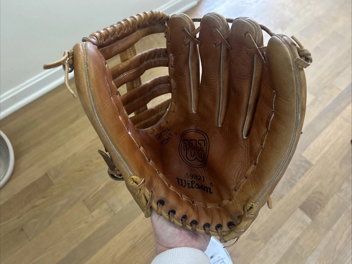 Softball Élèves de l'école primaire spécial test de lancer pour enfants