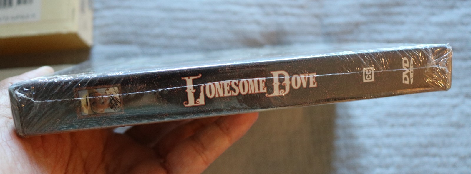 4 Larry McMurtry Lonesome Dove Series all paperback book + FREE new DVD