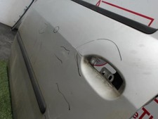 Porte arrière et accessoires Dacia LOGAN