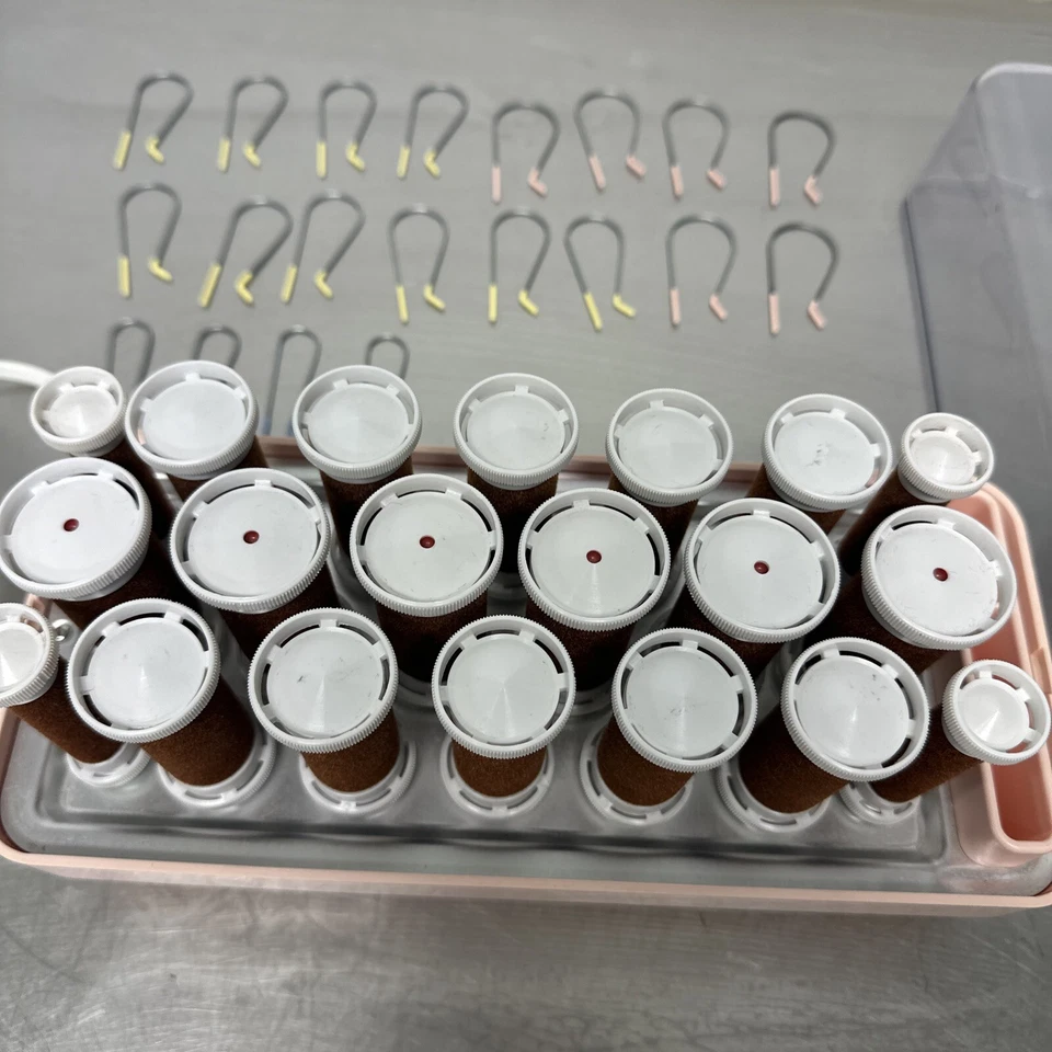 Remington KF-20-1 Hair Setter Flocked Velvet Hot Rollers With Clips Hair Curlers - Image 3 of 4