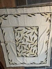 Tablecloth with Leaf Design Handmade