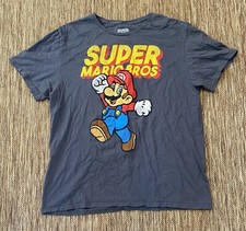 Super Mario Bros. Graphic Tshirt, Vintage Look, Large