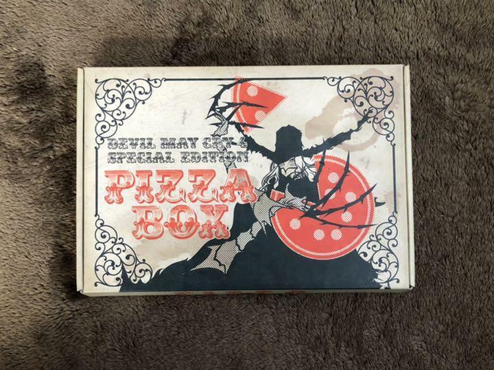 Devil May Cry 4 Special Edition Pizza Box PS4 Software +