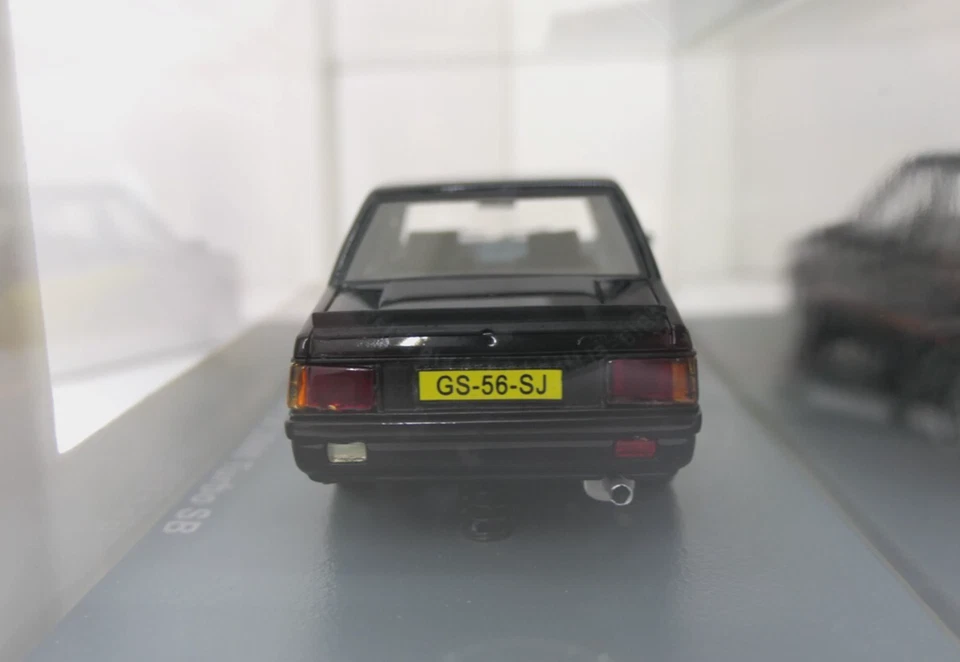 Neo 1:43 - Mitsubishi Lancer EX 2000 Turbo SB - schwarz - 45256 - (54) - Bild 4 von 4