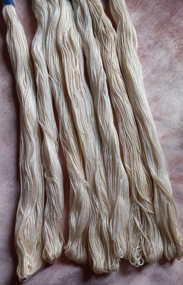 LOT 7 ECHEVETTES COTON A BRODER LUSTRE M.F.A. N°8 - Photo 3/3
