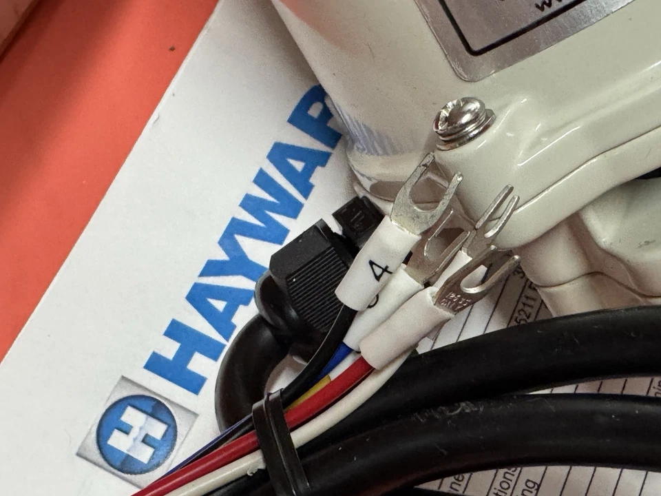 Hayward EPZ15-120 Electric Actuator 135 lbs., NEMA 4/4x, Manual Override, 120V - Image 3 of 4