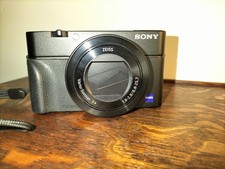 Sony Cyber-shot DSC-RX100M4 RX100 IV Compact Digital Camera