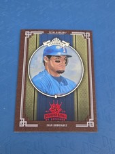 2005 Donruss Diamond Kings Framed Red #268 Ivan Rodriguez Texas BASEBALL Card 2I