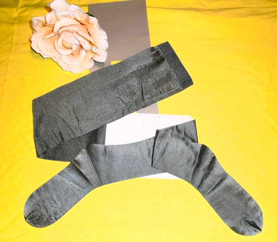 Collant nylon-lycra-Lurex, «Métal § Look», Taille 4, vintage, rétro, luxe - Photo 2/4