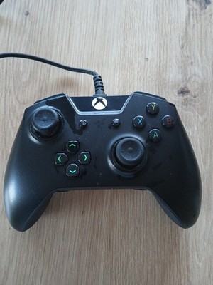 Microsoft Xbox Razer Wolverine Controller Tournament Edition (Mit Wackelkontakt!
