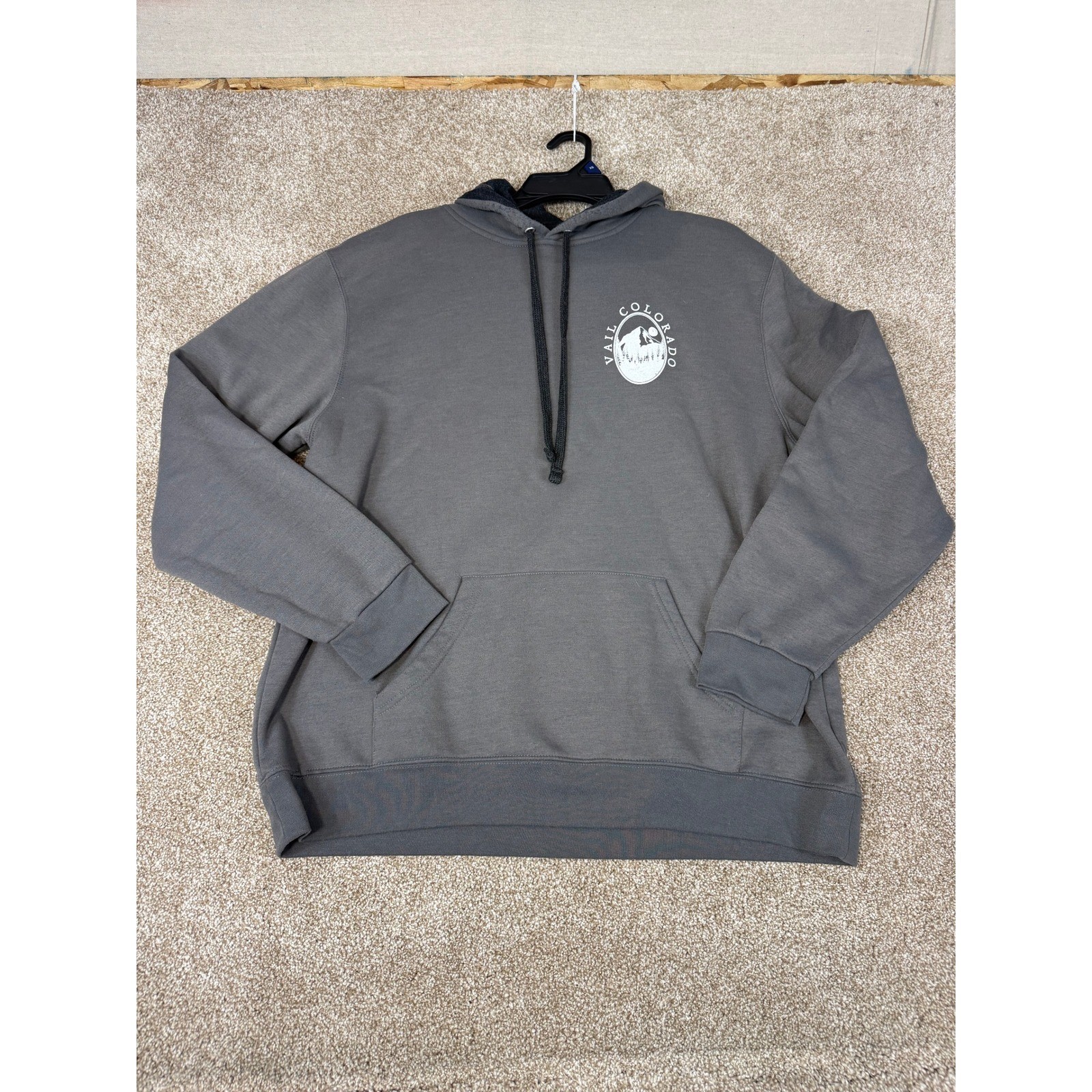 Vail Colorado Hoodie Mens XL Gray Mountain Sweatshirt Outdoors Ski Souvenir