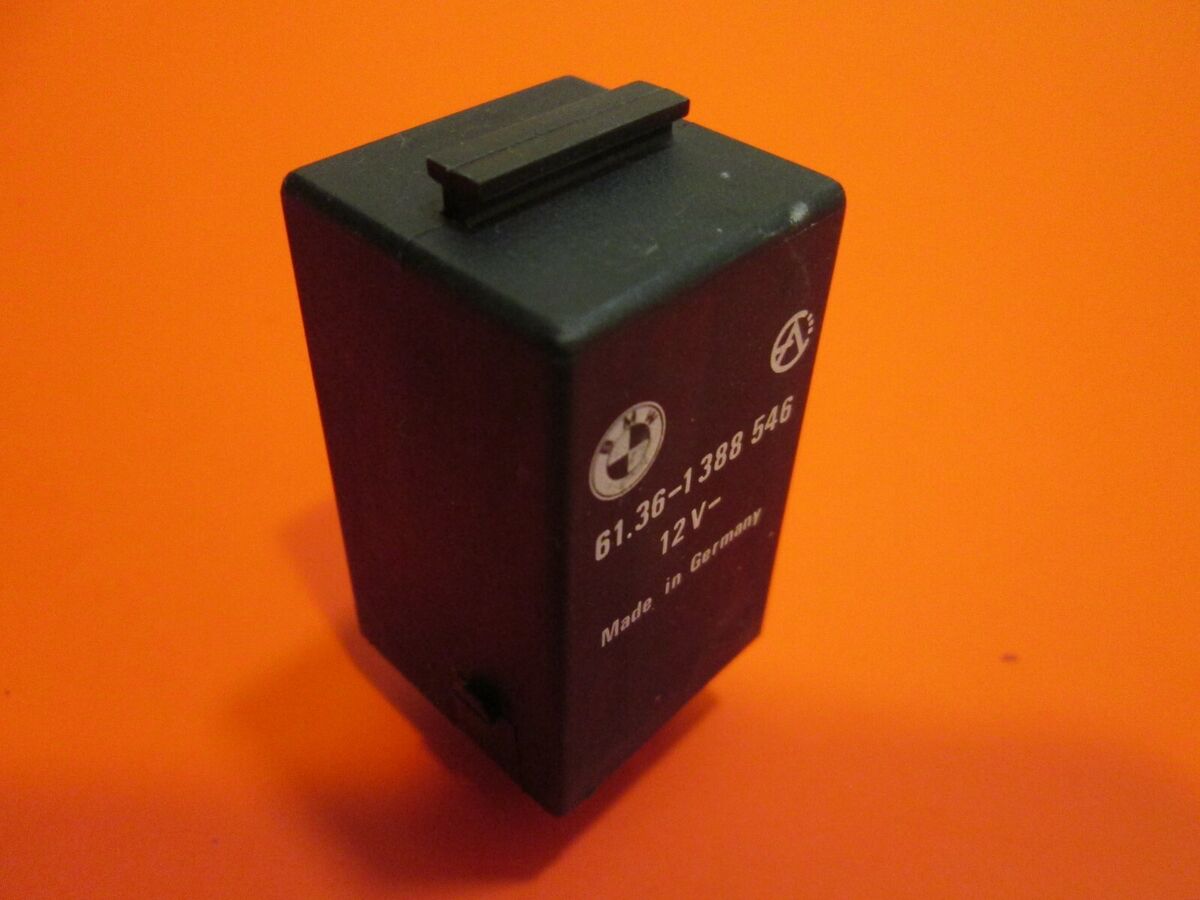BMW Hazard Relay 61361388546 12V 61.36-1 388 546 7-pin Relay BMW Hazard Relay 61361388546 12V 61.36-1 388 546 7-pin Relay